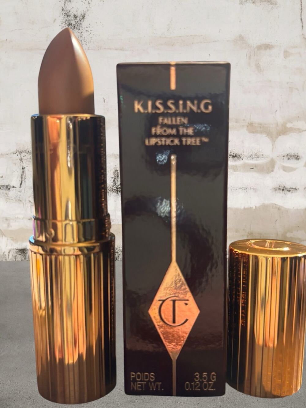 Charlotte Tilbury K.I.S.S.I.N.G Lipstick in Yes Honey NIB